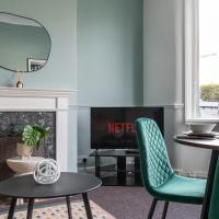 Perry Place - Forest Hill- 3 bed house, hotel em Forest Hill, Londres