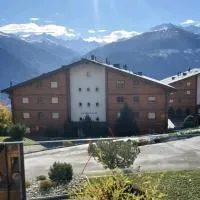 Appartement Nour, hotel in Randogne