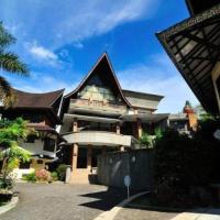 Sapadia Hotel Parapat, hotell i Parapat