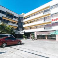 RedDoorz Plus @ Holiday Plaza Tuguegarao City, hotel en Tuguegarao