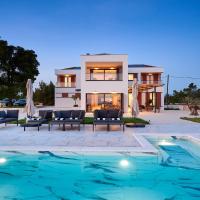 Beautiful Home In Dubravice With Heated Swimming Pool