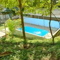 ESPAÇO ShEHERAZADE PISCINA & LAZER, hotell i Juquitiba