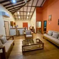 Casa Café Roatan, Honduras, hotel di Punta Blanca