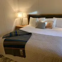 Loblolly Pines Adventure Cabin 4 King – hotel w mieście Eureka Springs