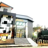 ROCCA Del GARDA Residences, hotel en Binangonan