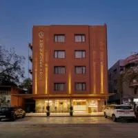 Hotel Lake Point, hótel í Ahmedabad