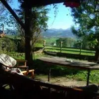 Bajo el arce del parque de Cabarceno , casa rural, hotel Sobarzo városában