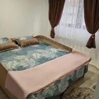 Tića, hotel v mestu Laćarak