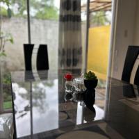 Dulce Hogar 01，位于洛哈Camilo Ponce Enriquez - LOH附近的酒店