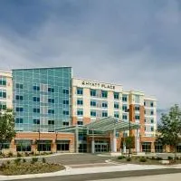 Hyatt Place Kansas City Lenexa City Center, ξενοδοχείο σε Lenexa