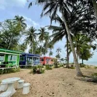 HomeState Bang Maprao, hotel Ban Hin Sam Kon városában