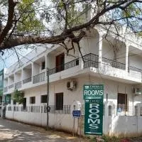 THE ALP HOTEL Bypass Road, hotel di Madurai