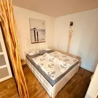 Emily's Deichbude in einer historischen Villa in Dornumersiel, hotel en Dornum