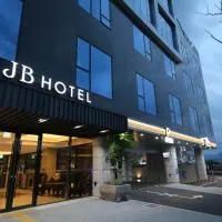 JB Tourist Hotel, хотел в Тегу