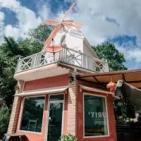 Suriyan Villa Erawan Kanchanaburi สุริยัน วิลล่า เอราวัณ กาญจนบุรี, hotel a Tha Kradan