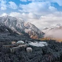InterContinental Resort Jiuzhai Paradise by IHG, хотел в Дзиуджайгоу