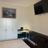 1 Bedroom Studio in West End, hotel in West End, Brisbane
