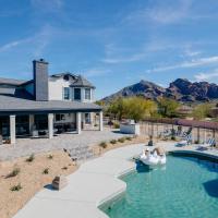 Majestic Mountain Mansion - Camelback Views!