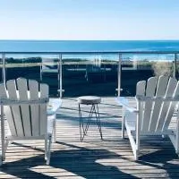 BELLE VUE BEACH HOUSE، فندق في Binalong Bay
