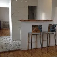 Appartement 2 pièces, khách sạn ở Asnières-sur-Seine