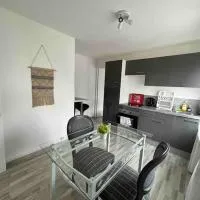 Le coin cosy 38 m2, hotelli kohteessa Orchies