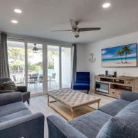 Amazing Beach Views while you relax balconies, Hotel in Bradenton Beach