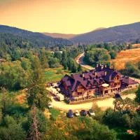 Zajazd Pod Caryńską, hotel di Ustrzyki Górne