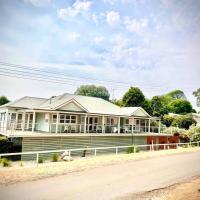 River Front on Hennessy, hotel near Tocumwal Airport - TCW, Tocumwal