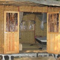 Nyakinama에 위치한 호텔 Red Rocks Rwanda - Bamboo Cottage