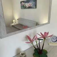 Water Lily Apartment, hotel sa Bardello