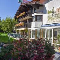 Gasthof Ramona, hotel sa Scharnitz