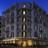 Hotel Europa & Concordia, ξενοδοχείο στο Αλάσιο