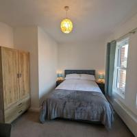 New Fully equipped 2 bedroom house. Sleeps 6