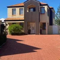 Hillarys Sea-View Panoramic Living, hotel i Perth