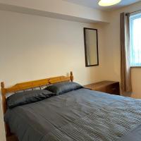 Specious 1 Bed Apartment free wifi and parking