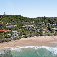 Lower Deck Surfside @ Wategos, hotelli kohteessa Byron Bay alueella Wategos Beach 