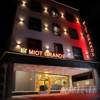 Miot Grande, Manapakkam, Chennai, hótel á þessu svæði