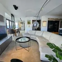 Malta Unique Penthouse Spacious Terrace, מלון בMġarr