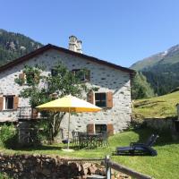 Romantic standalone 5 room cottage in Valposchiavo