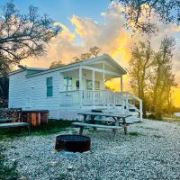 The Perch- Texas Tiny Haus with amazing views