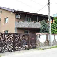Casa Cri și Ramo, hotel en Bradu
