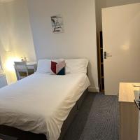 Suite double room in Tottenham.