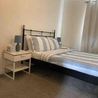 Airport house , Speke, hotel near Liverpool John Lennon Airport - LPL, Speke