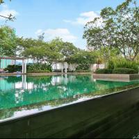 Seaview Property in Straits Quay
