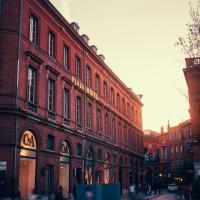 Plaza Hotel Capitole Toulouse - Anciennement-formerly CROWNE PLAZA、トゥールーズ、Capitoleのホテル