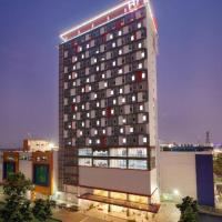 HI HOTEL SENEN โรงแรมที่Senenในจาการ์ตา