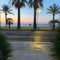 Hotel Flots d'Azur, hotel di Promenade des Anglais, Nice