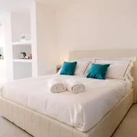 Calammare Apartments - Elegant Apartments with Beach - Molfetta, хотел в Молфета