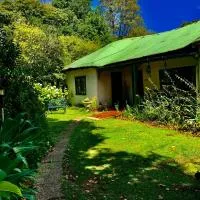 Back o' the Moon Holiday cottage – hotel w mieście Hogsback
