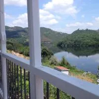 Casa de las Ascuas、オウレンセのホテル